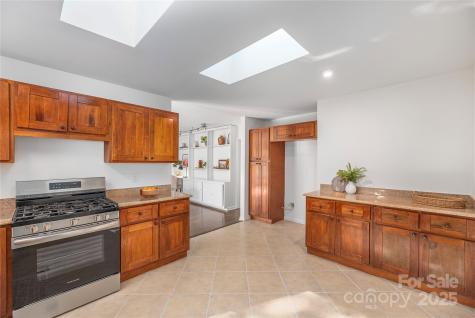 38 Faircrest Road Asheville NC 28804