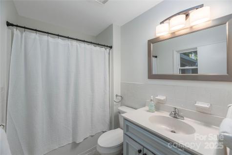38 Faircrest Road Asheville NC 28804