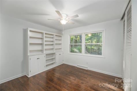 38 Faircrest Road Asheville NC 28804