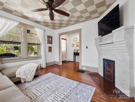 127 Pennsylvania Avenue Asheville NC 28806