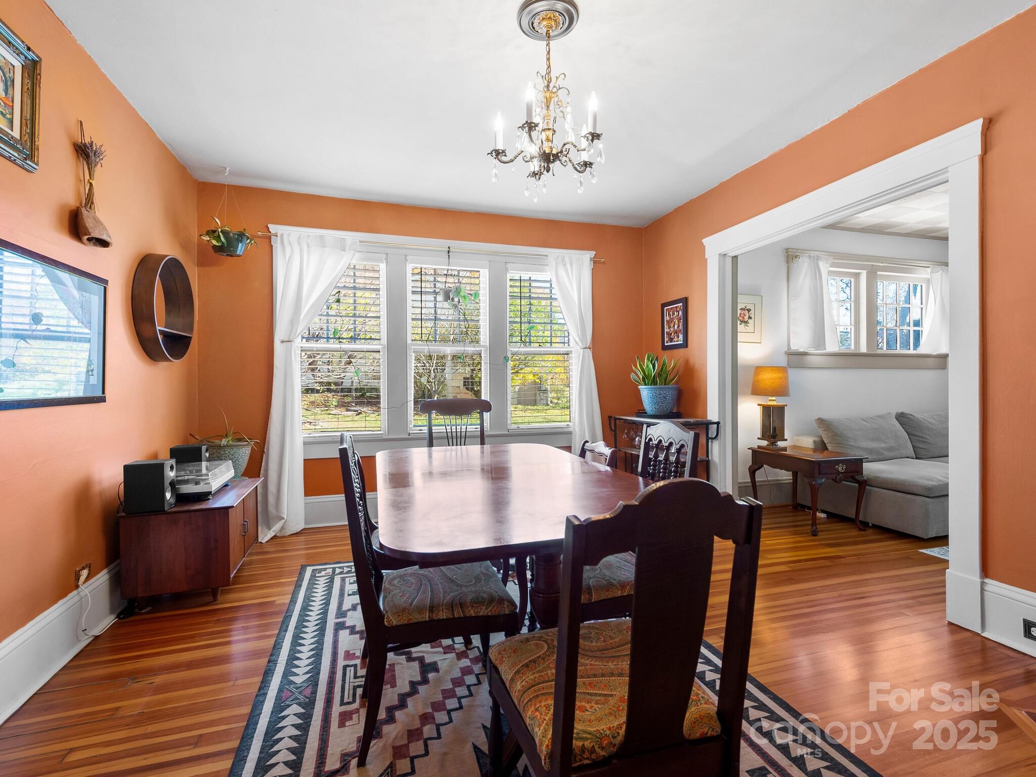 127 Pennsylvania Avenue Asheville NC 28806