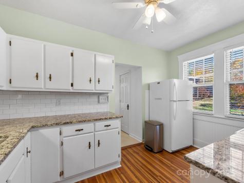 127 Pennsylvania Avenue Asheville NC 28806