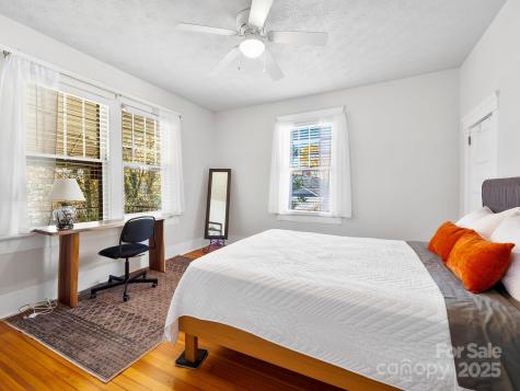 127 Pennsylvania Avenue Asheville NC 28806