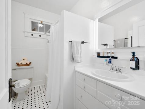 127 Pennsylvania Avenue Asheville NC 28806