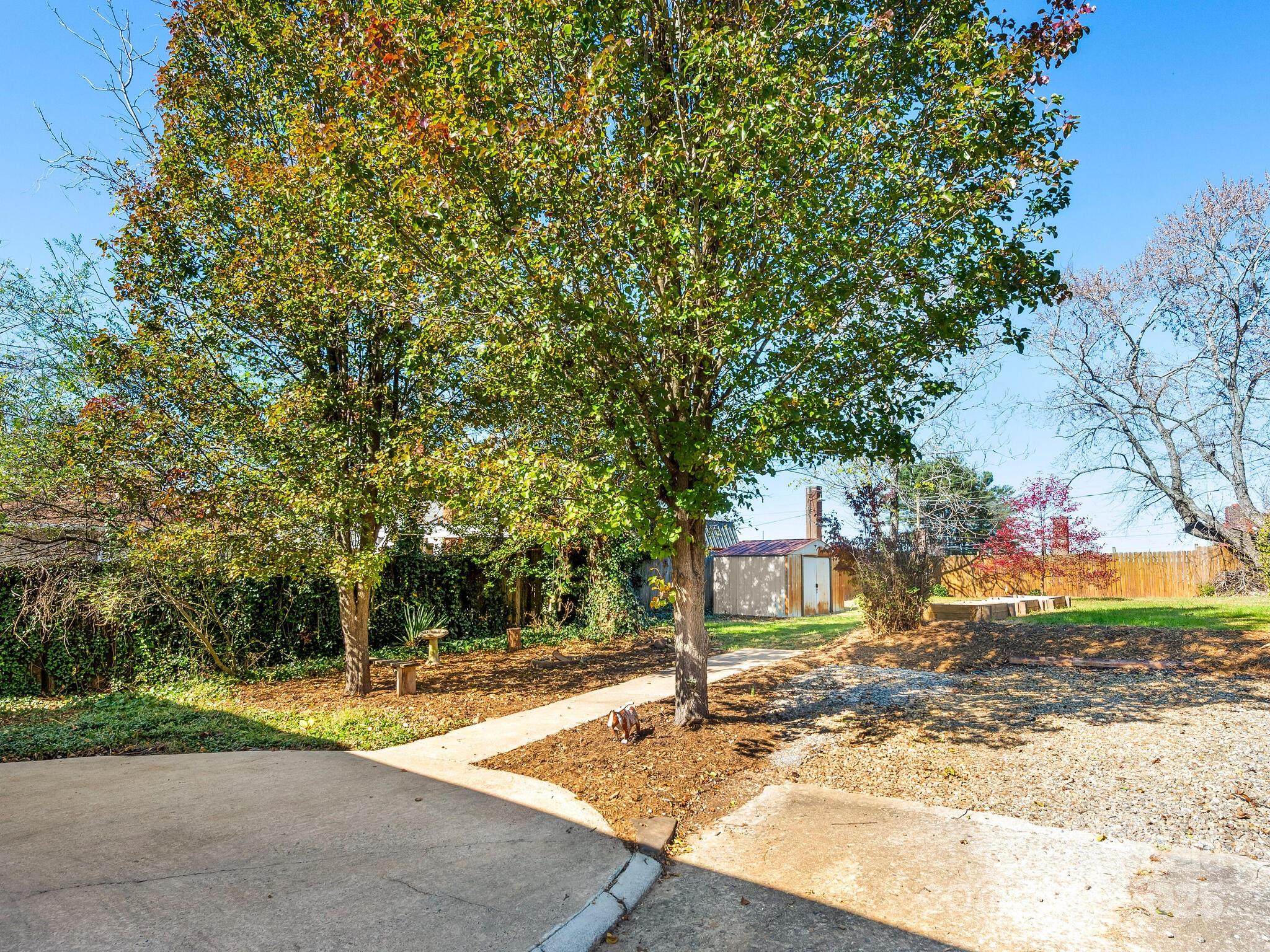 127 Pennsylvania Avenue Asheville NC 28806