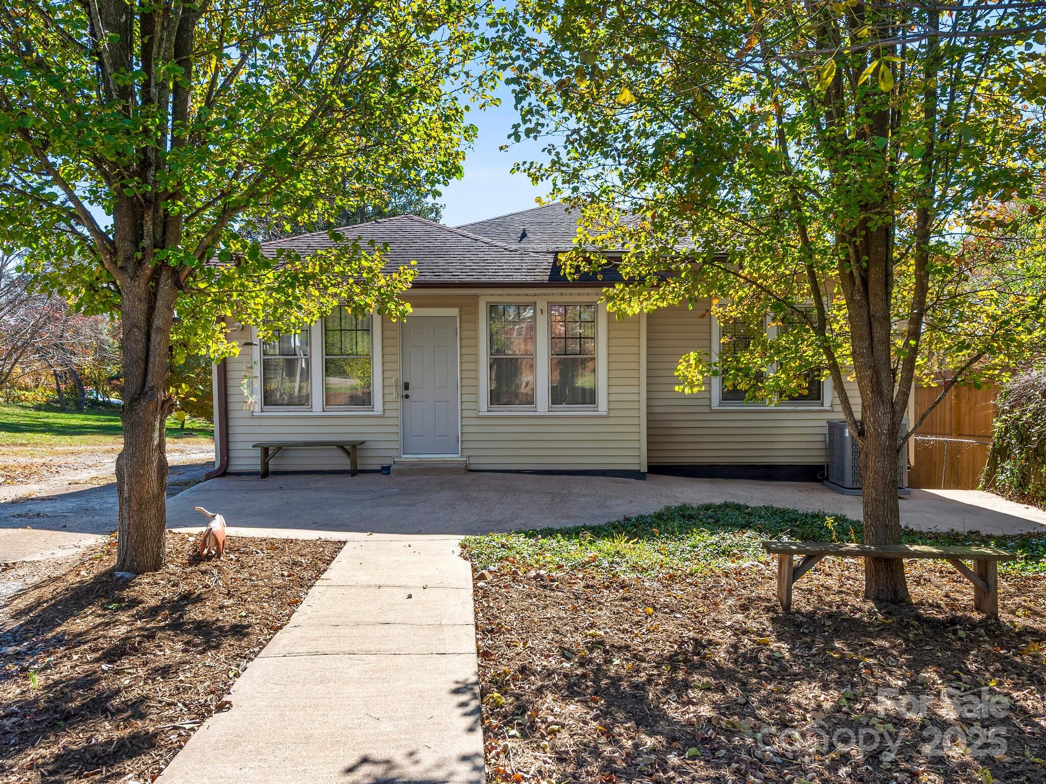 127 Pennsylvania Avenue Asheville NC 28806