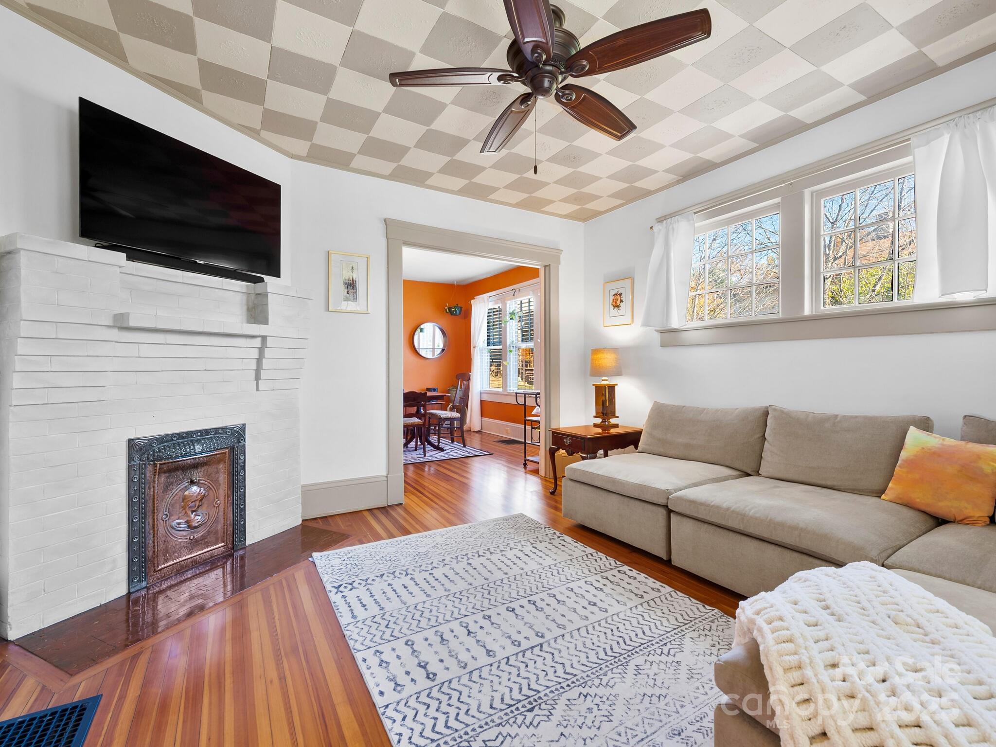 127 Pennsylvania Avenue Asheville NC 28806