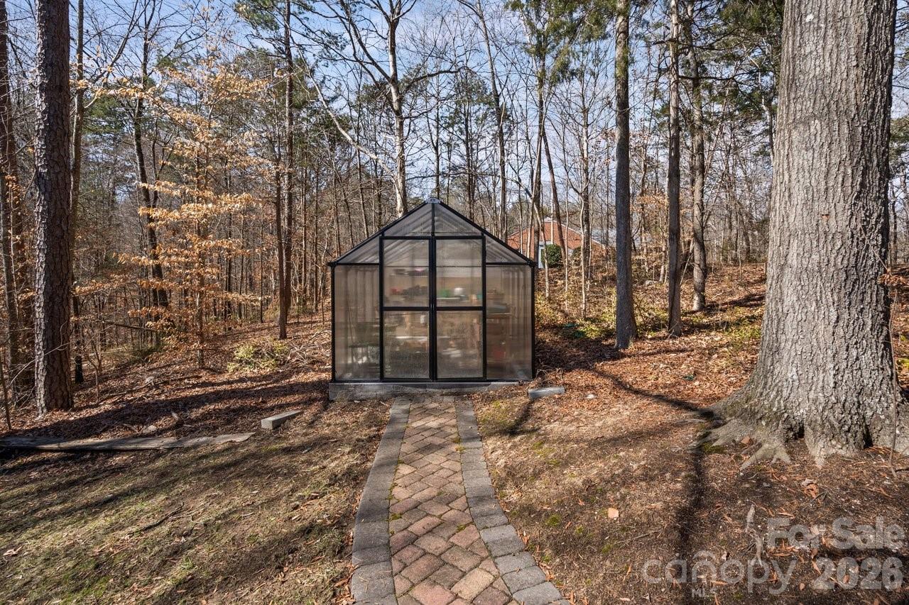 25 Blenheim Court NE Concord NC 28025