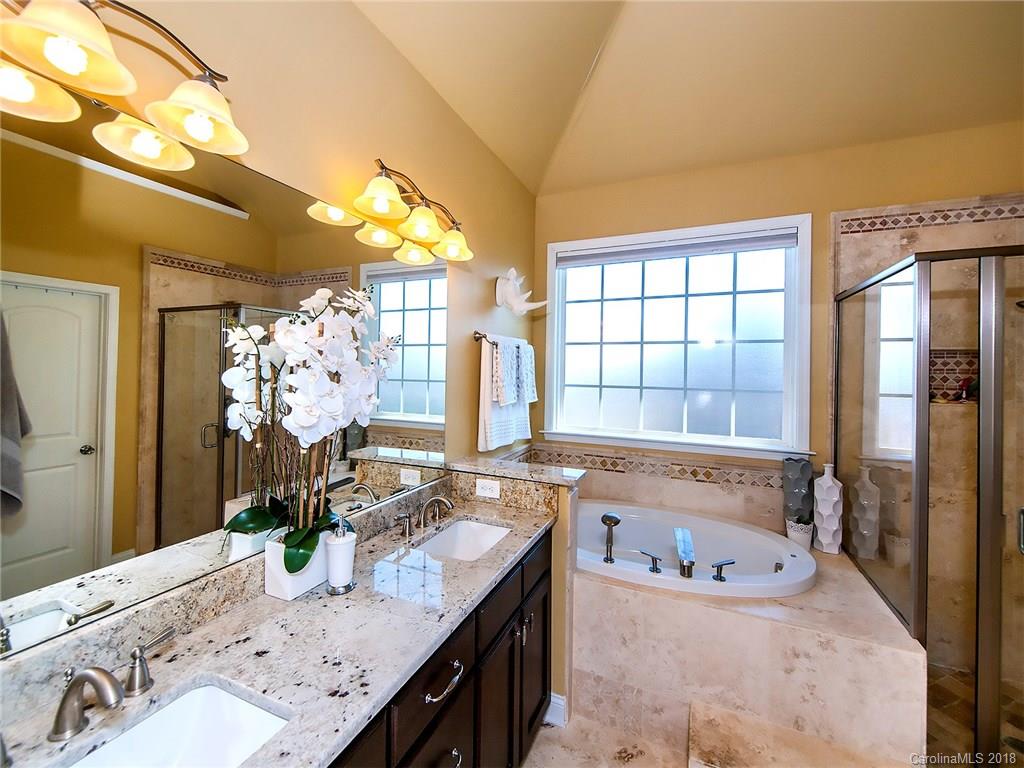 104 Overlook Court Mount Holly NC 28120
