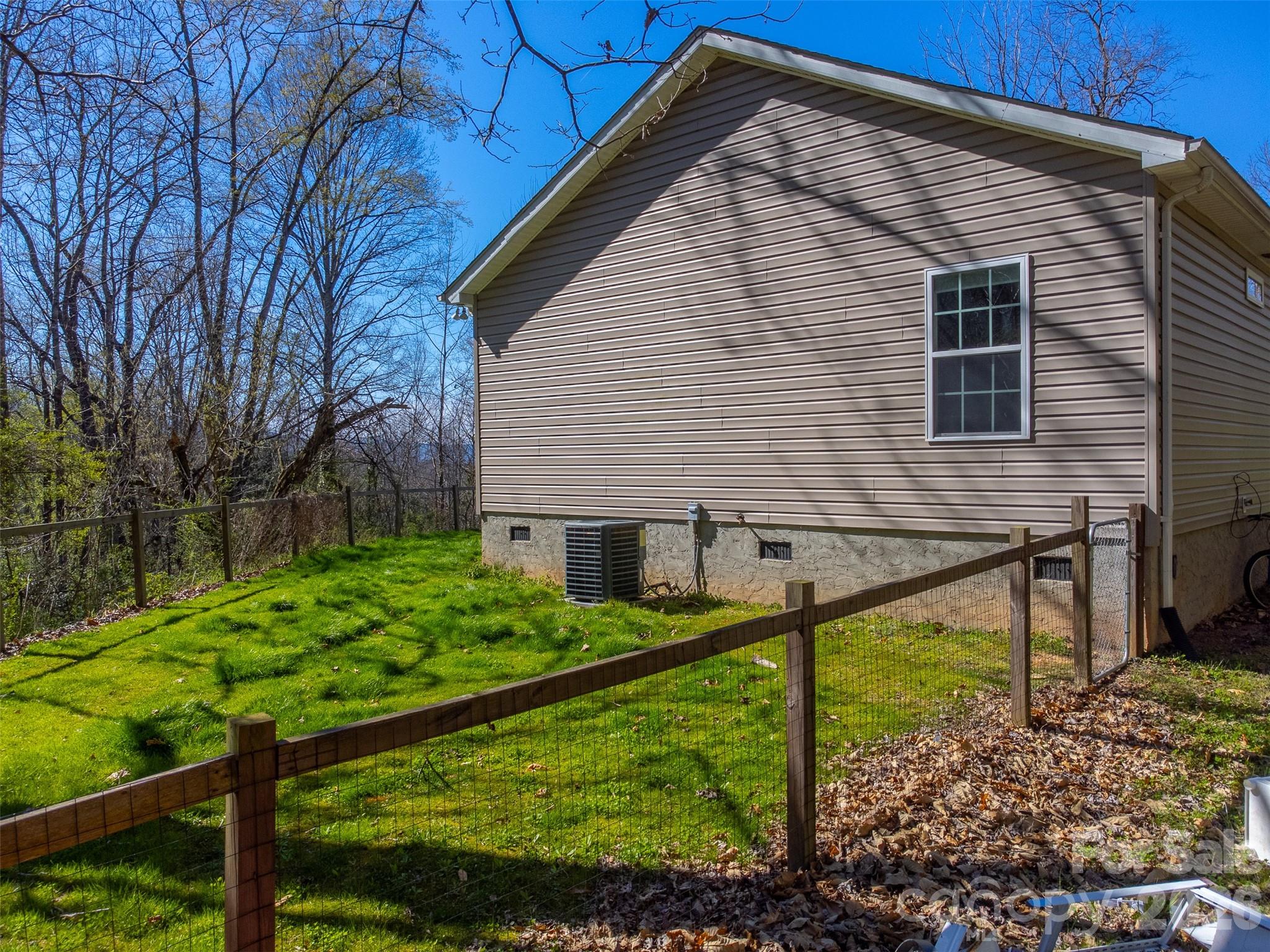 138 Elm Street Sylva NC 28779