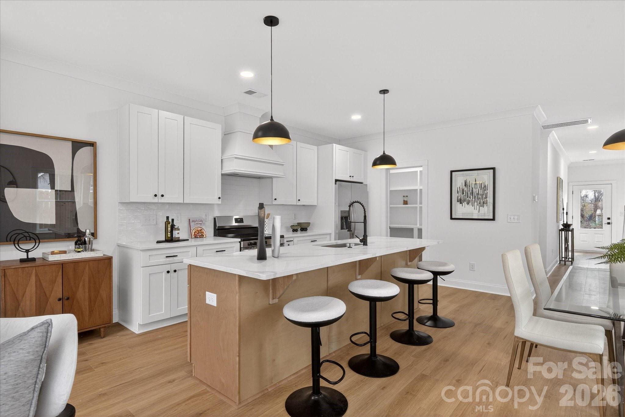 216 Lander Street Charlotte NC 28208