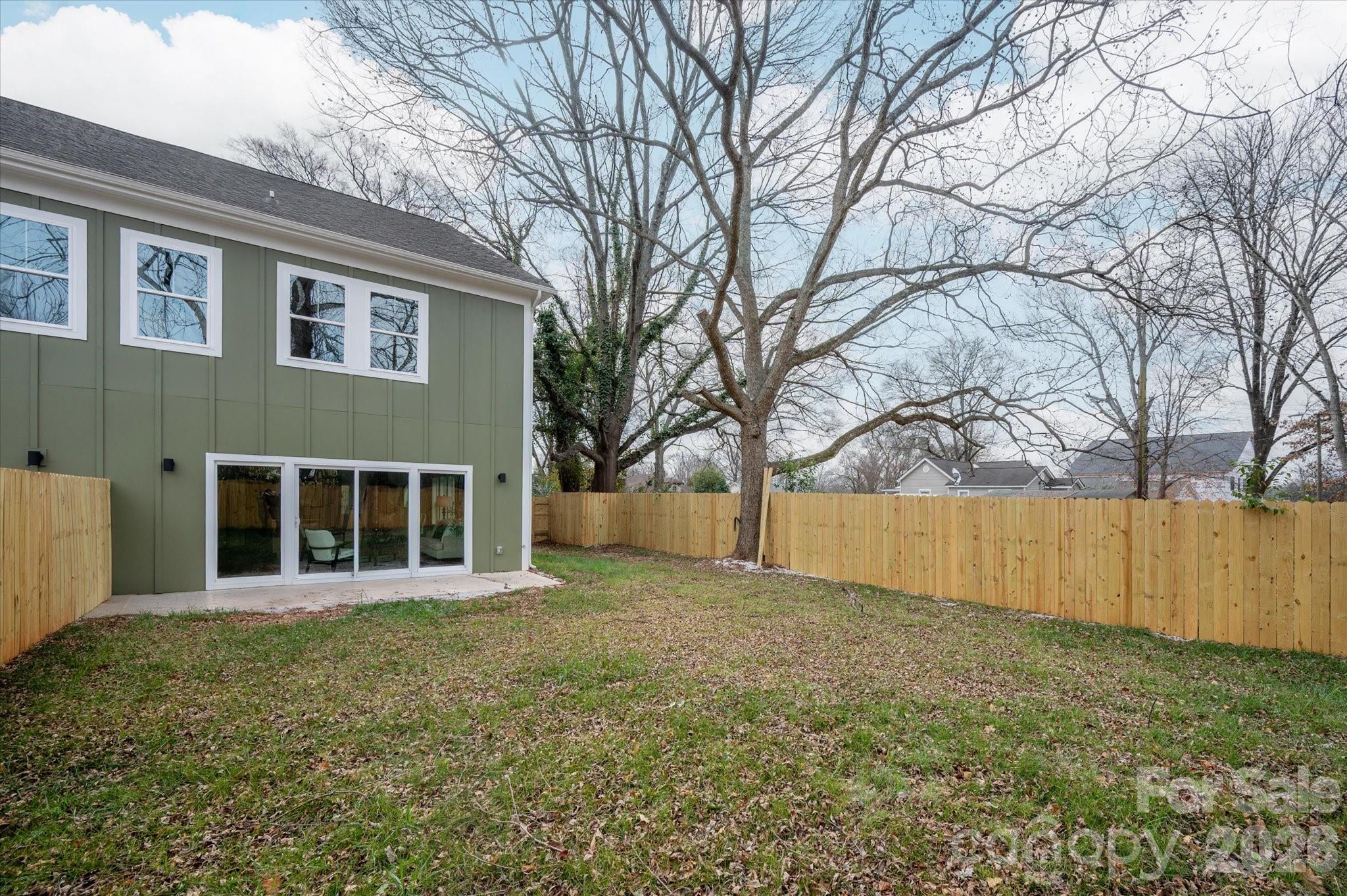 216 Lander Street Charlotte NC 28208