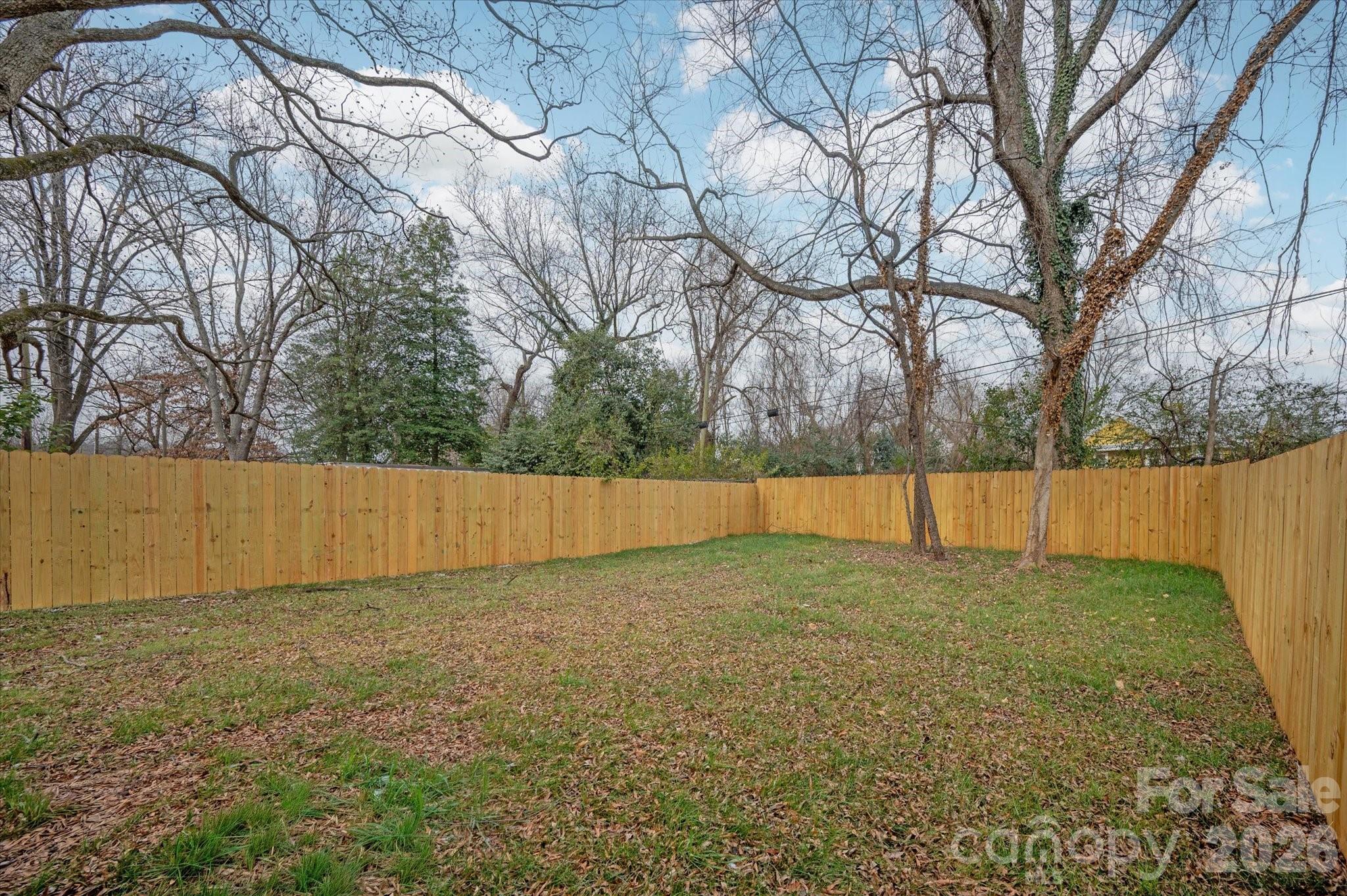 216 Lander Street Charlotte NC 28208