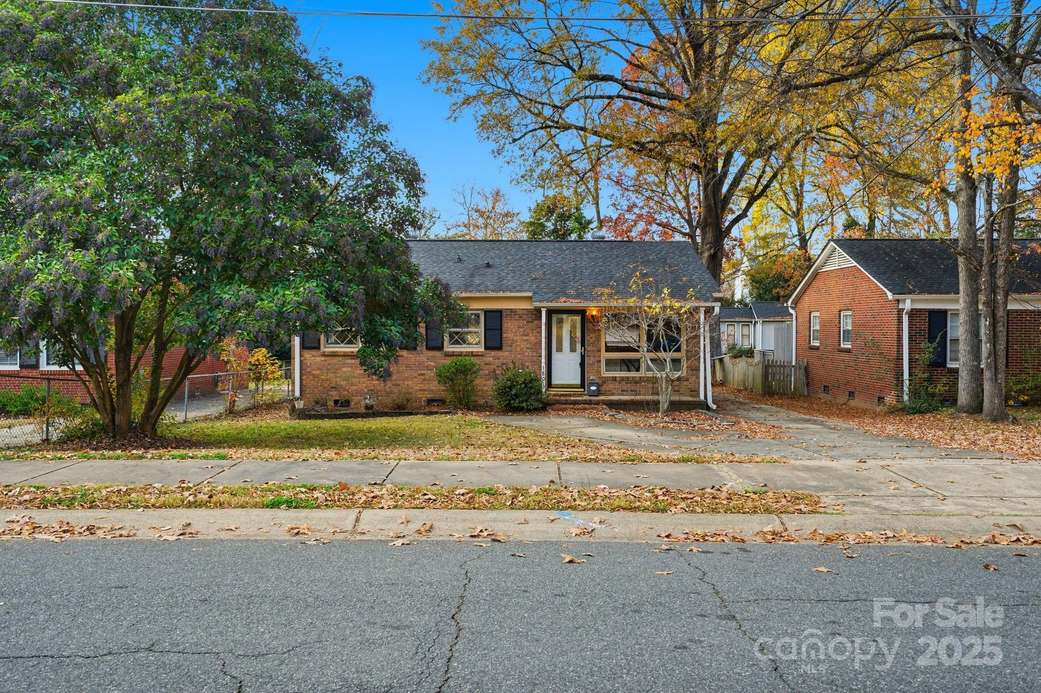 1801 Dallas Avenue Charlotte NC 28205