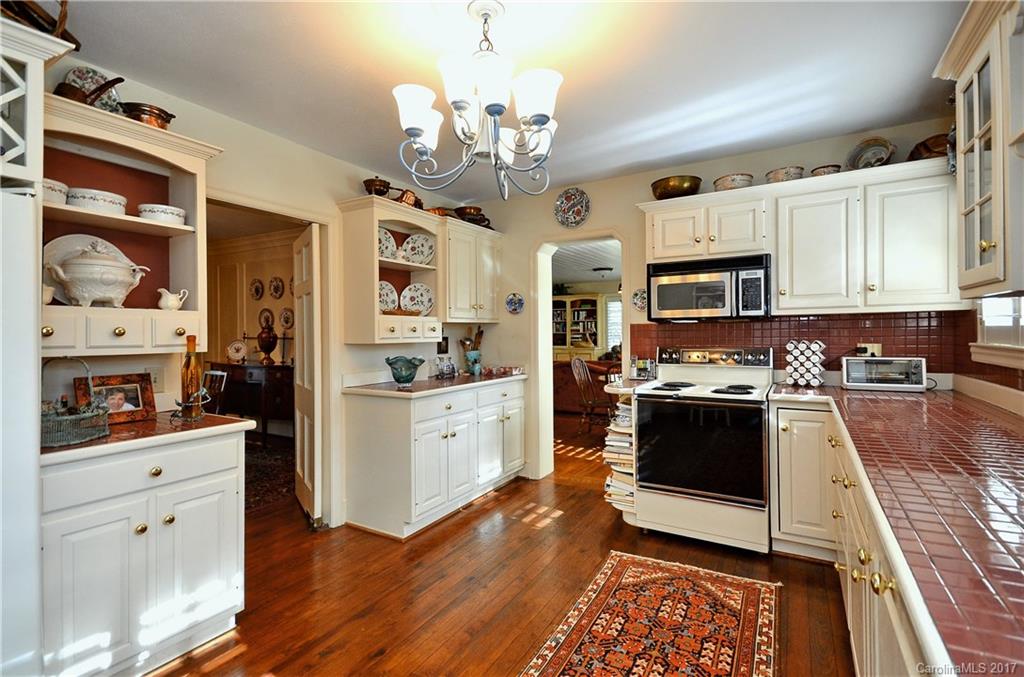 6 Busbee Road Asheville NC 28803