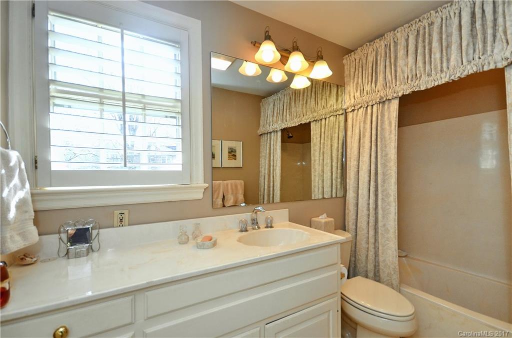 6 Busbee Road Asheville NC 28803