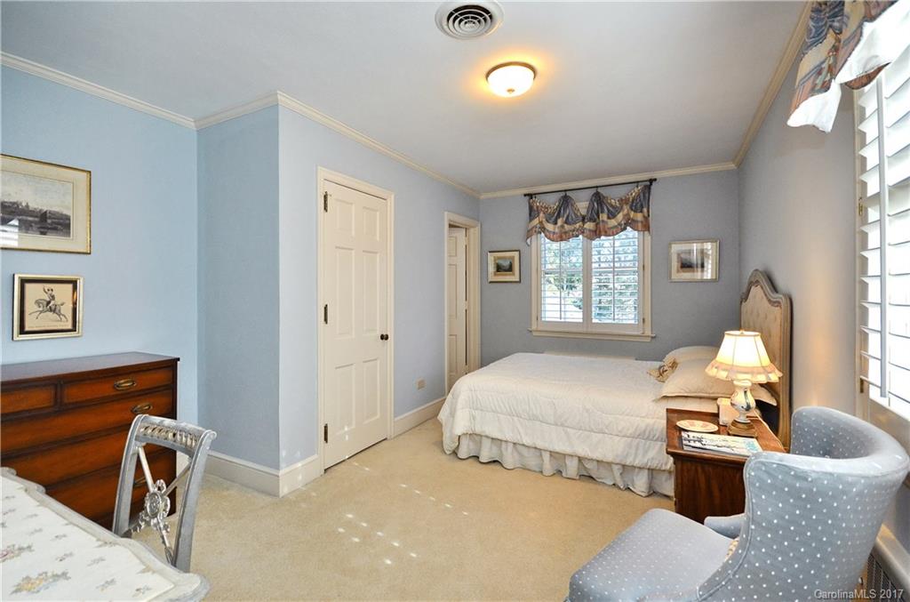 6 Busbee Road Asheville NC 28803