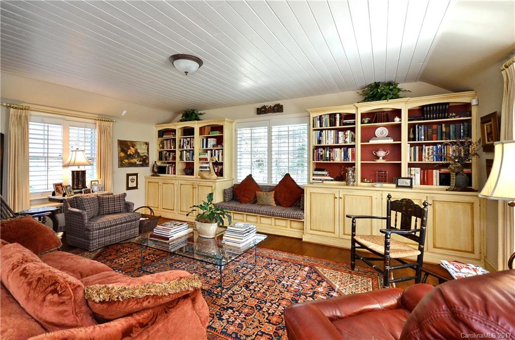 6 Busbee Road Asheville NC 28803