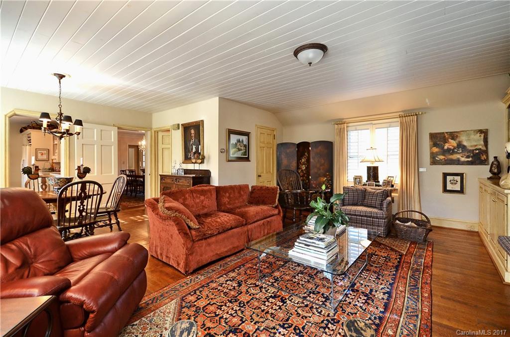 6 Busbee Road Asheville NC 28803
