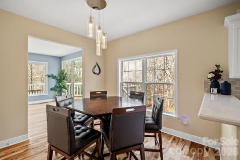 36 Ivy Cove Road Fairview NC 28730