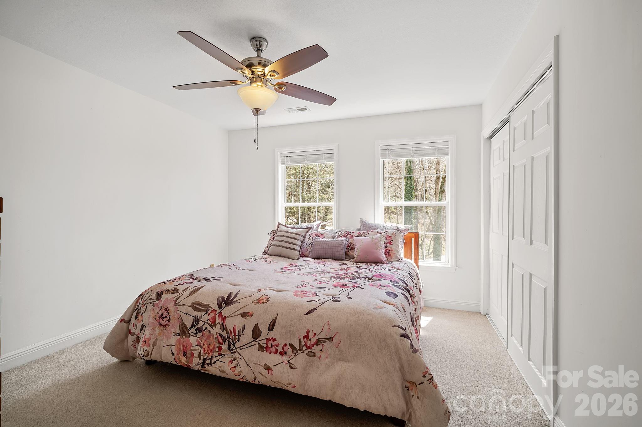 36 Ivy Cove Road Fairview NC 28730