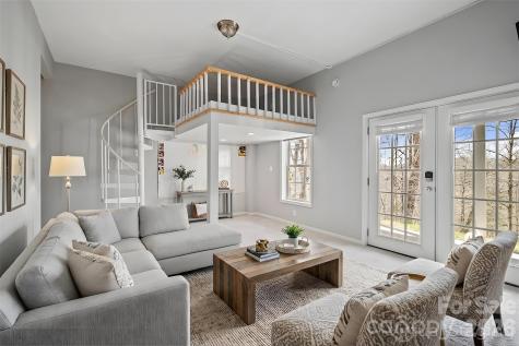 36 Ivy Cove Road Fairview NC 28730