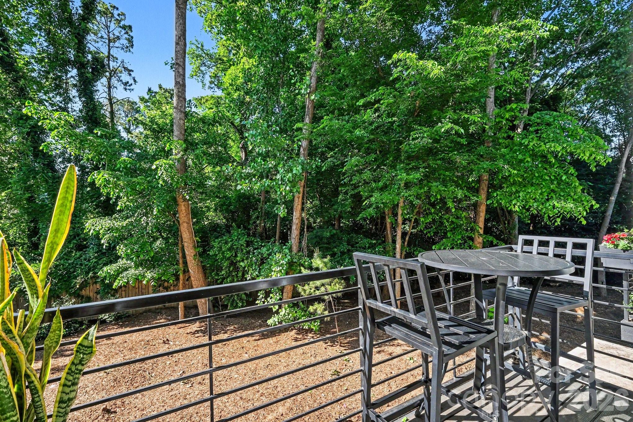562 West End Drive Charlotte NC 28208
