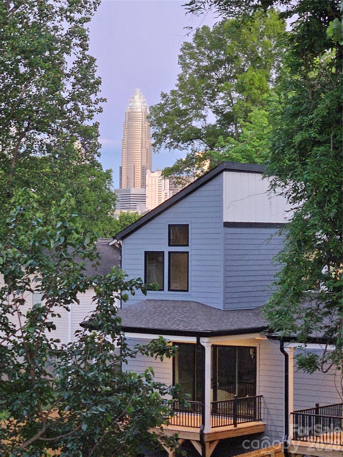 562 West End Drive Charlotte NC 28208