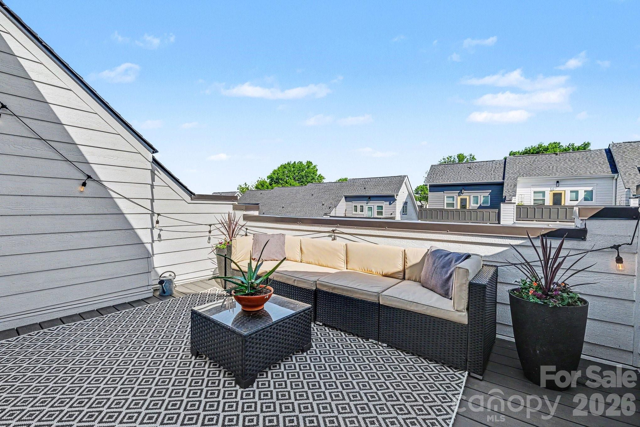 562 West End Drive Charlotte NC 28208