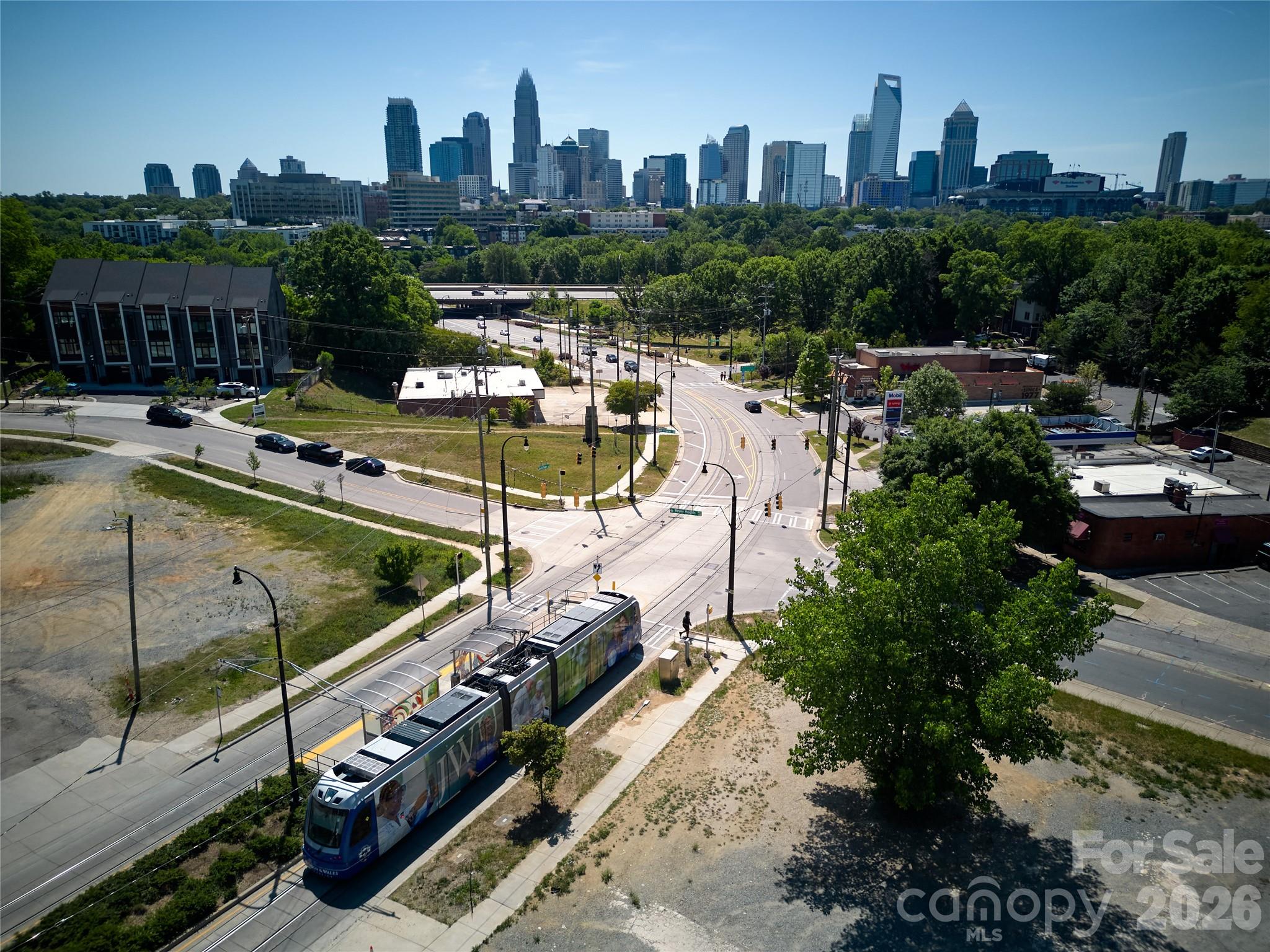 562 West End Drive Charlotte NC 28208