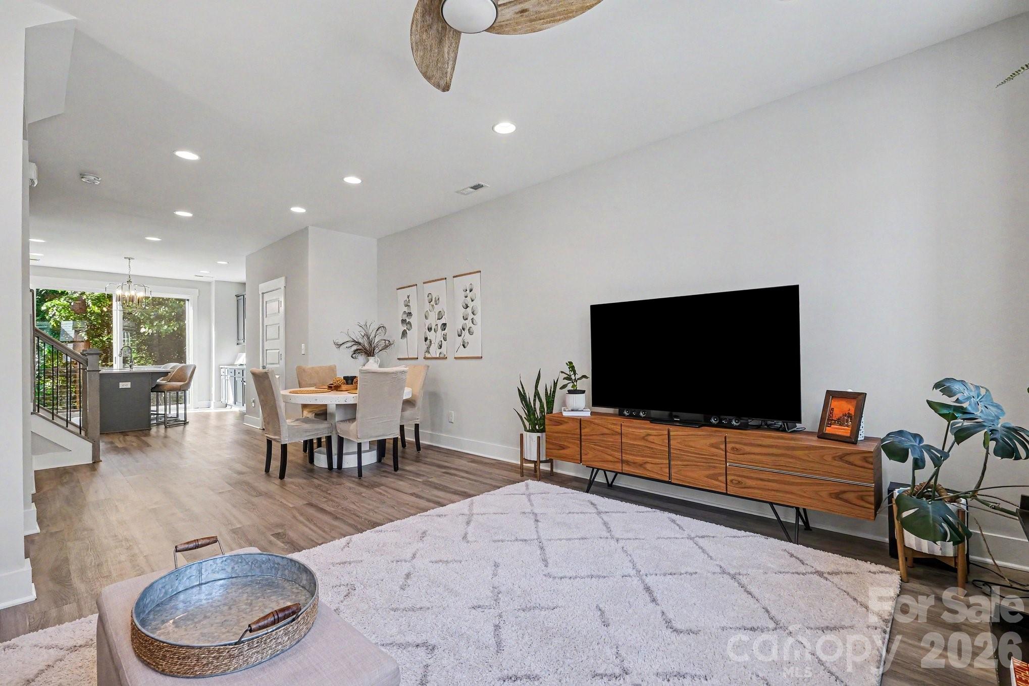 562 West End Drive Charlotte NC 28208