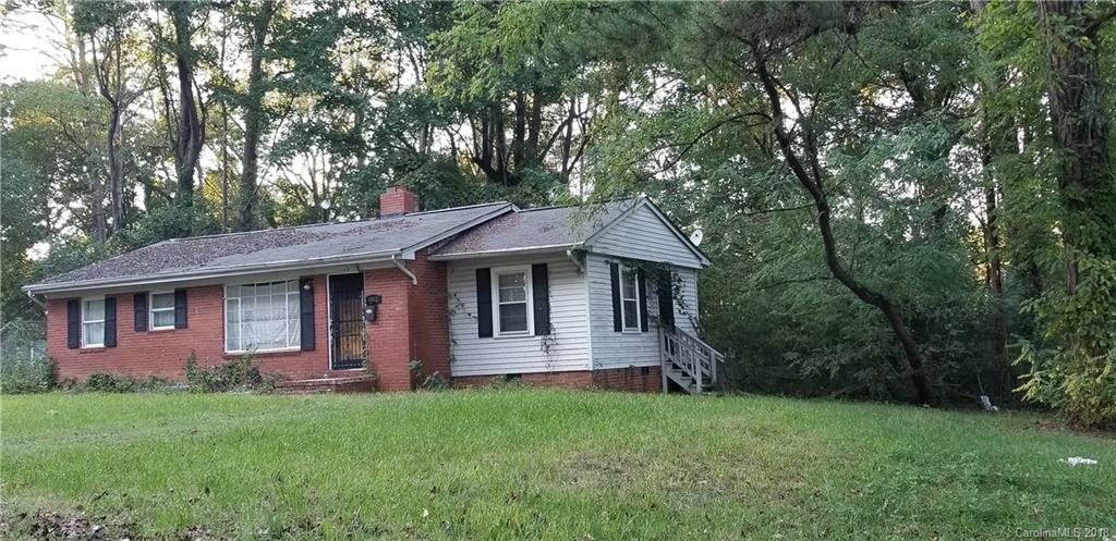 4543 Hershey Street Charlotte NC 28213