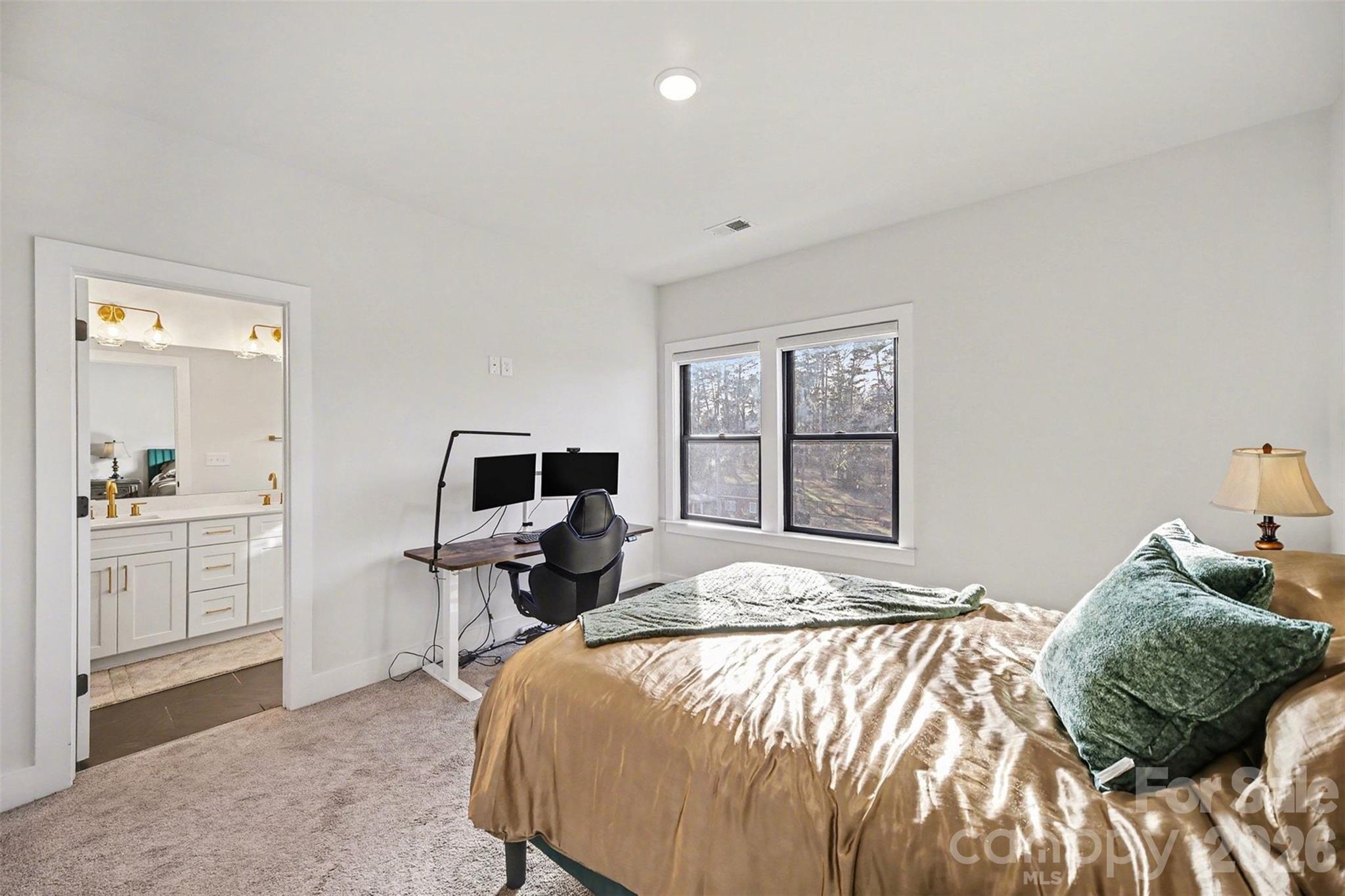 8707 Nolley Court Charlotte NC 28270