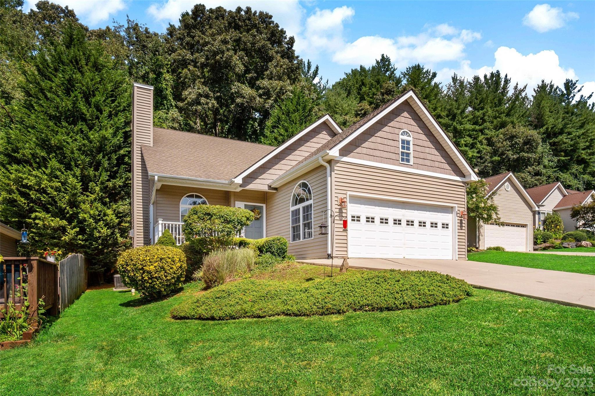 44 Woodcreek Circle Swannanoa NC 28778