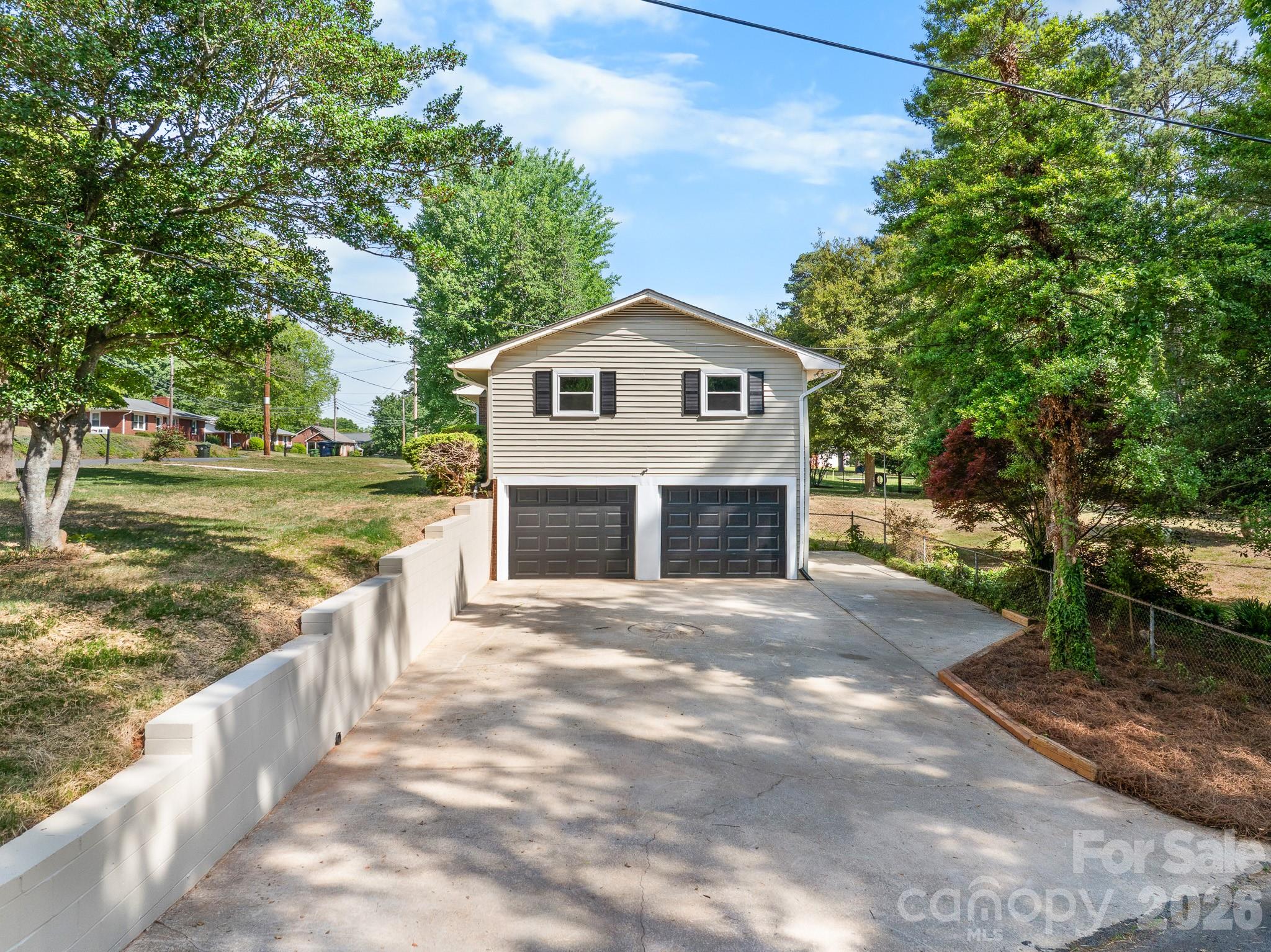 26 Eastside Drive Lexington NC 27292