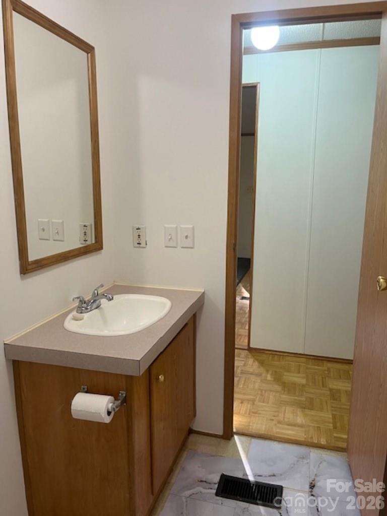 50 E Wabash Drive Sylva NC 28779
