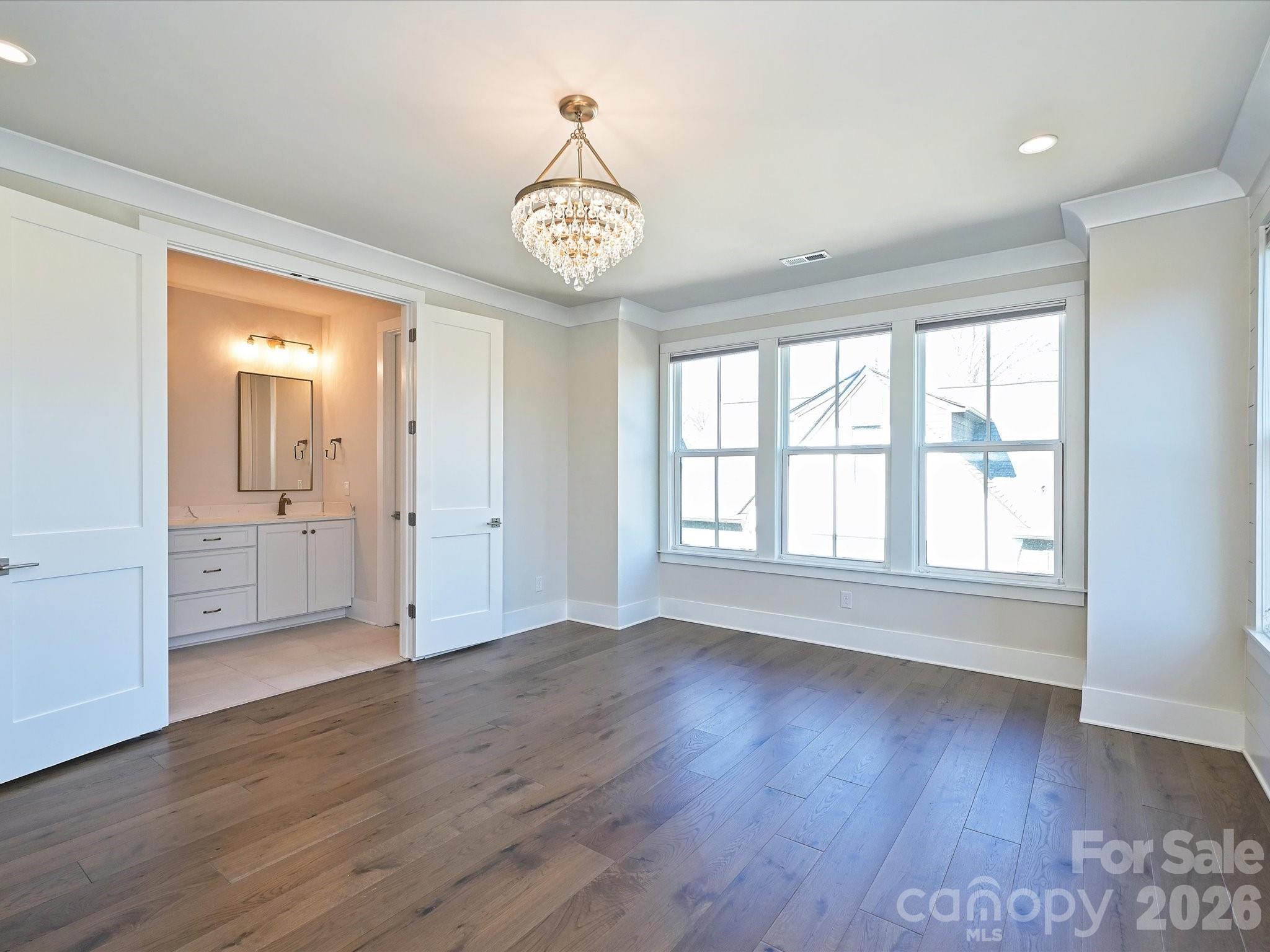 2428 Runnymede Lane Charlotte NC 28209