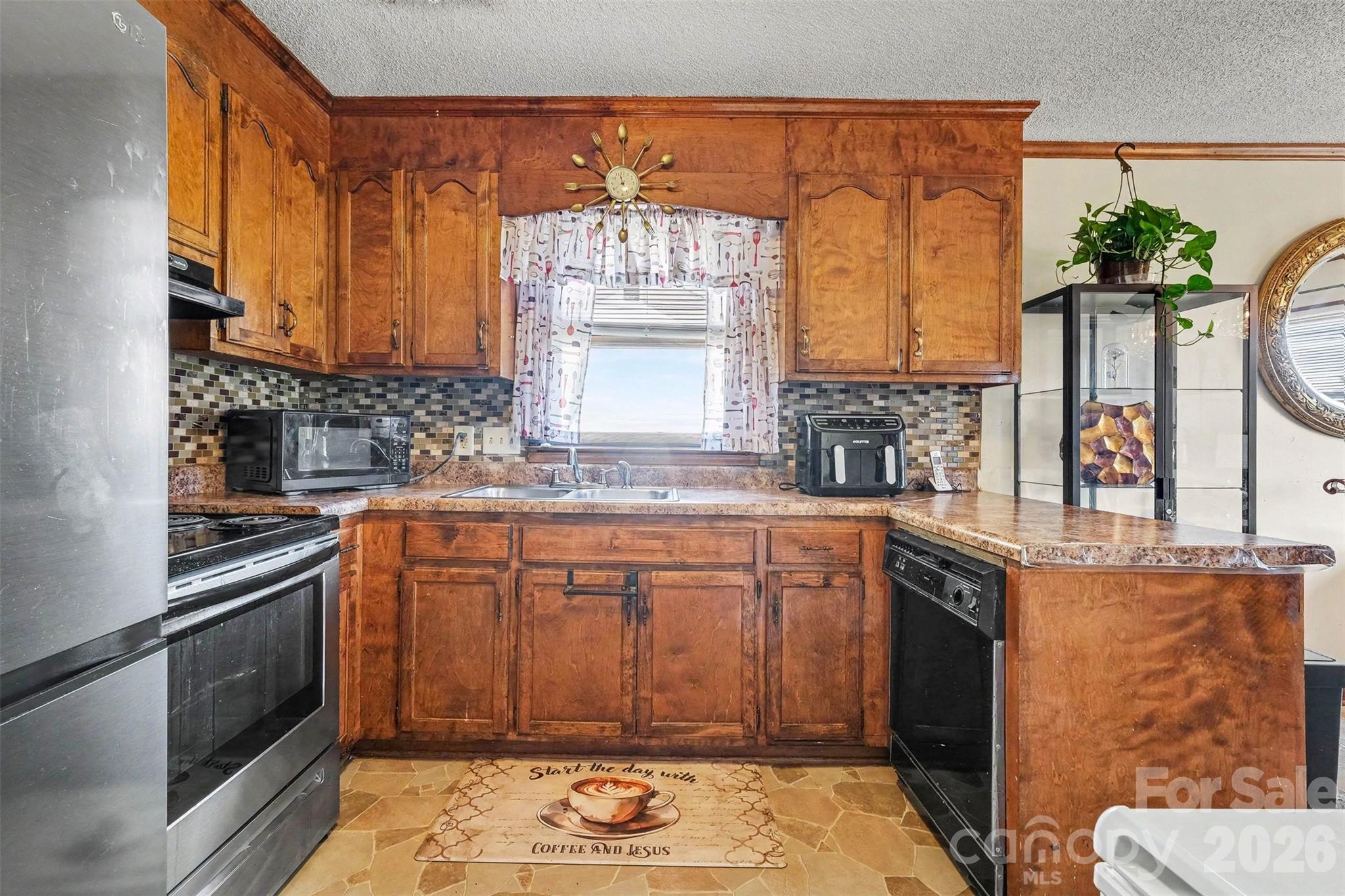 11125 Pinetta Lane Charlotte NC 28262