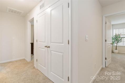 2147 Eastway Drive Dallas NC 28034