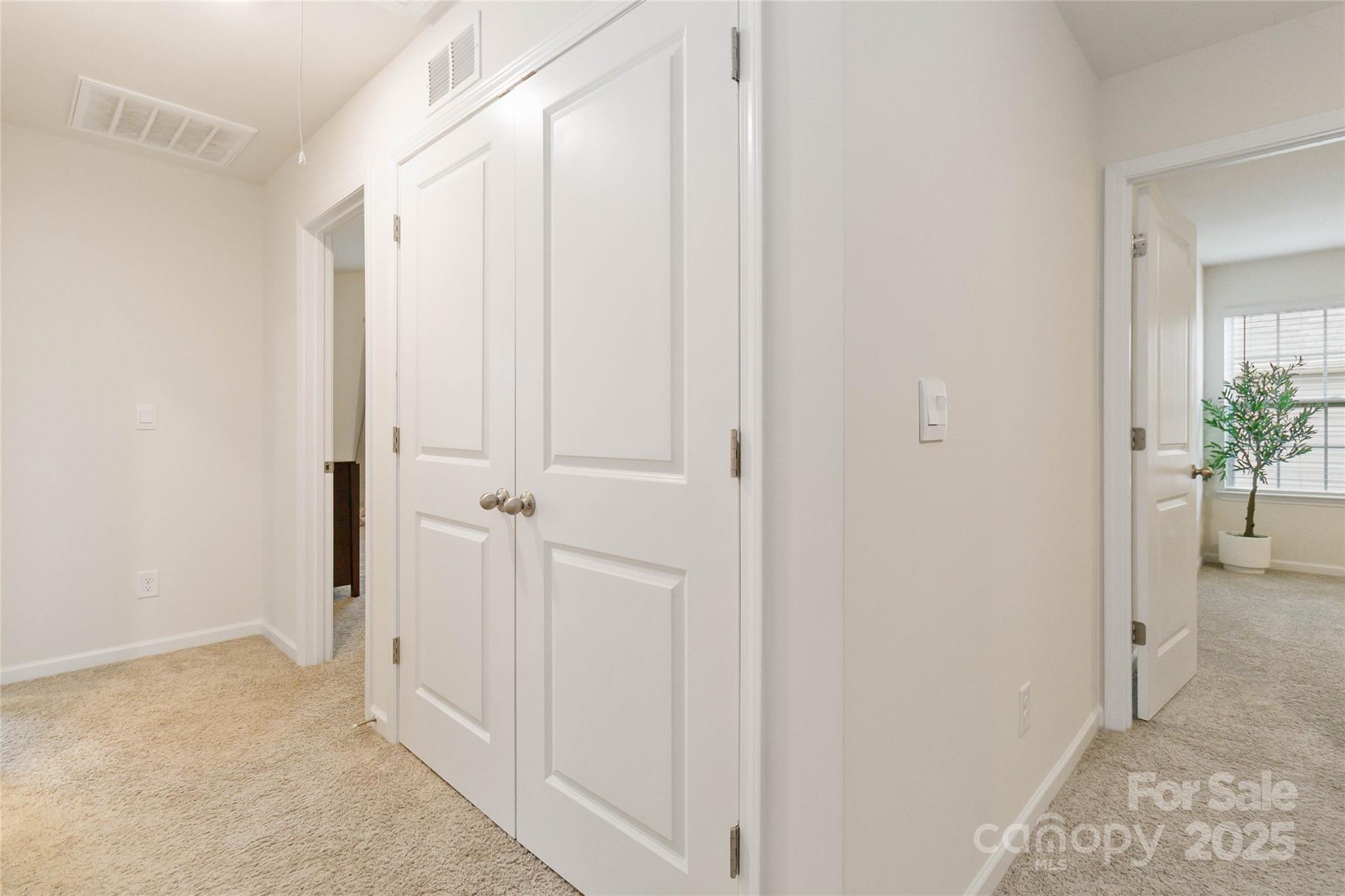2147 Eastway Drive Dallas NC 28034