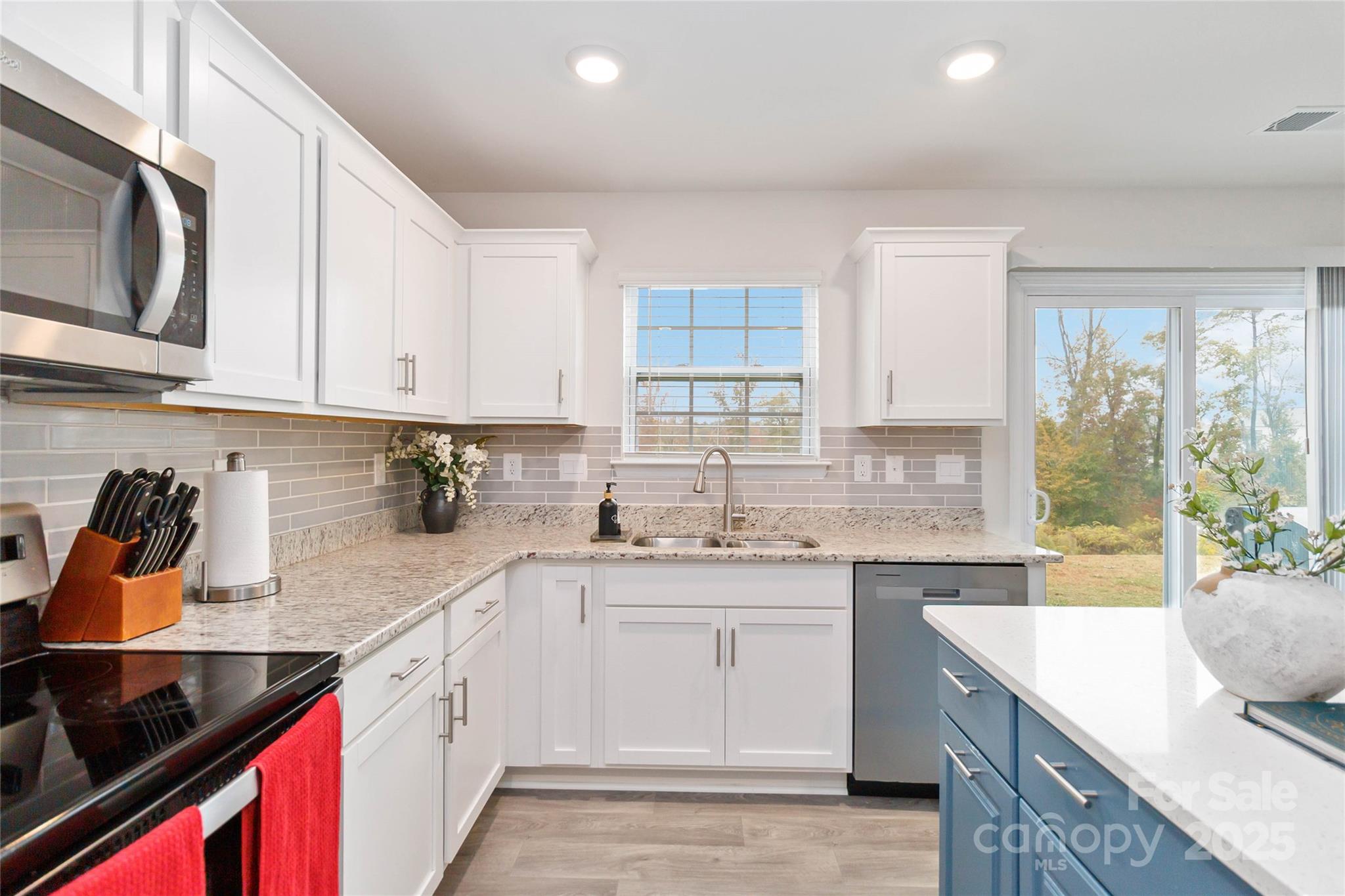 2147 Eastway Drive Dallas NC 28034