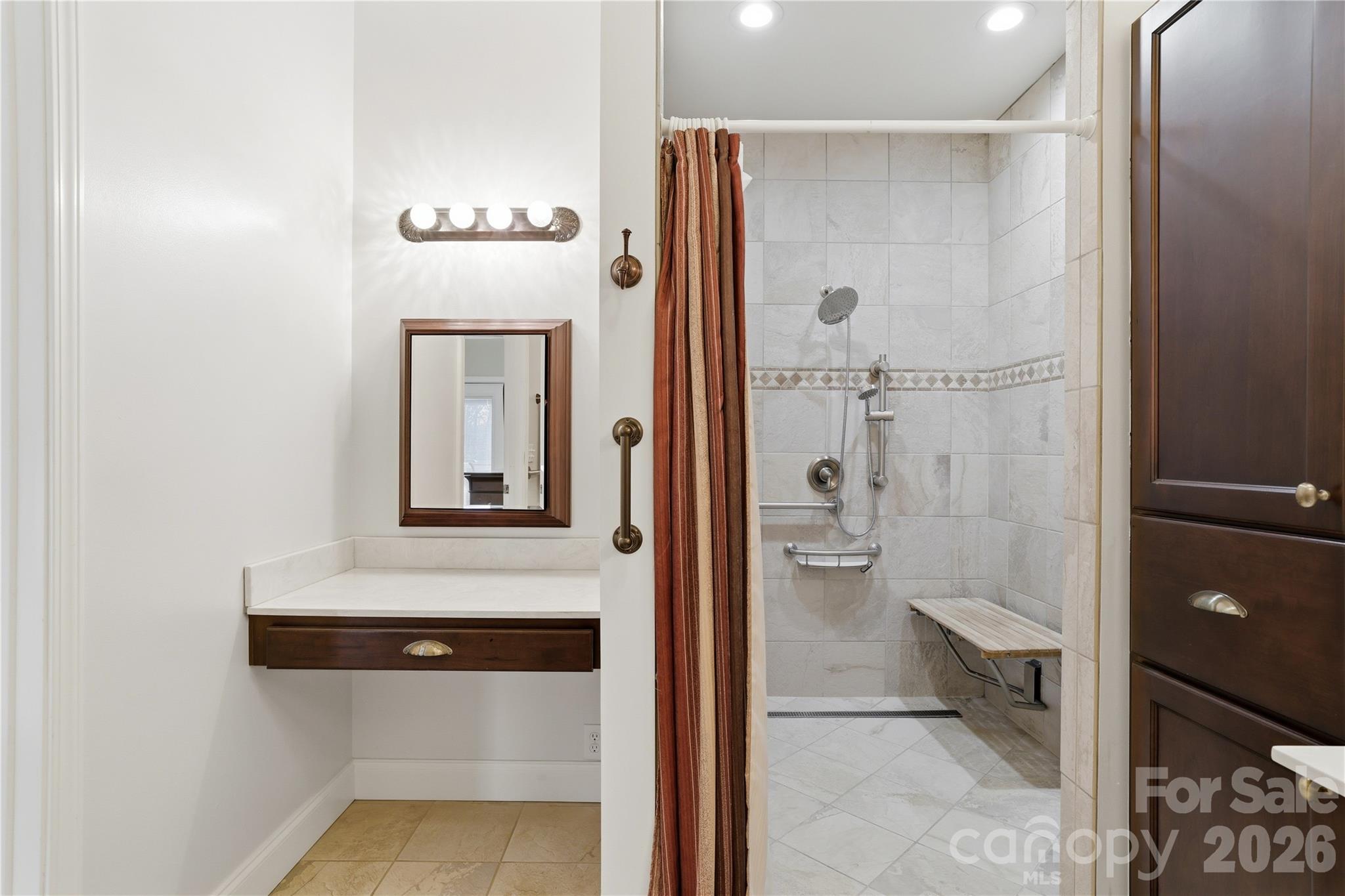 140 Debbie Loop Waynesville NC 28786