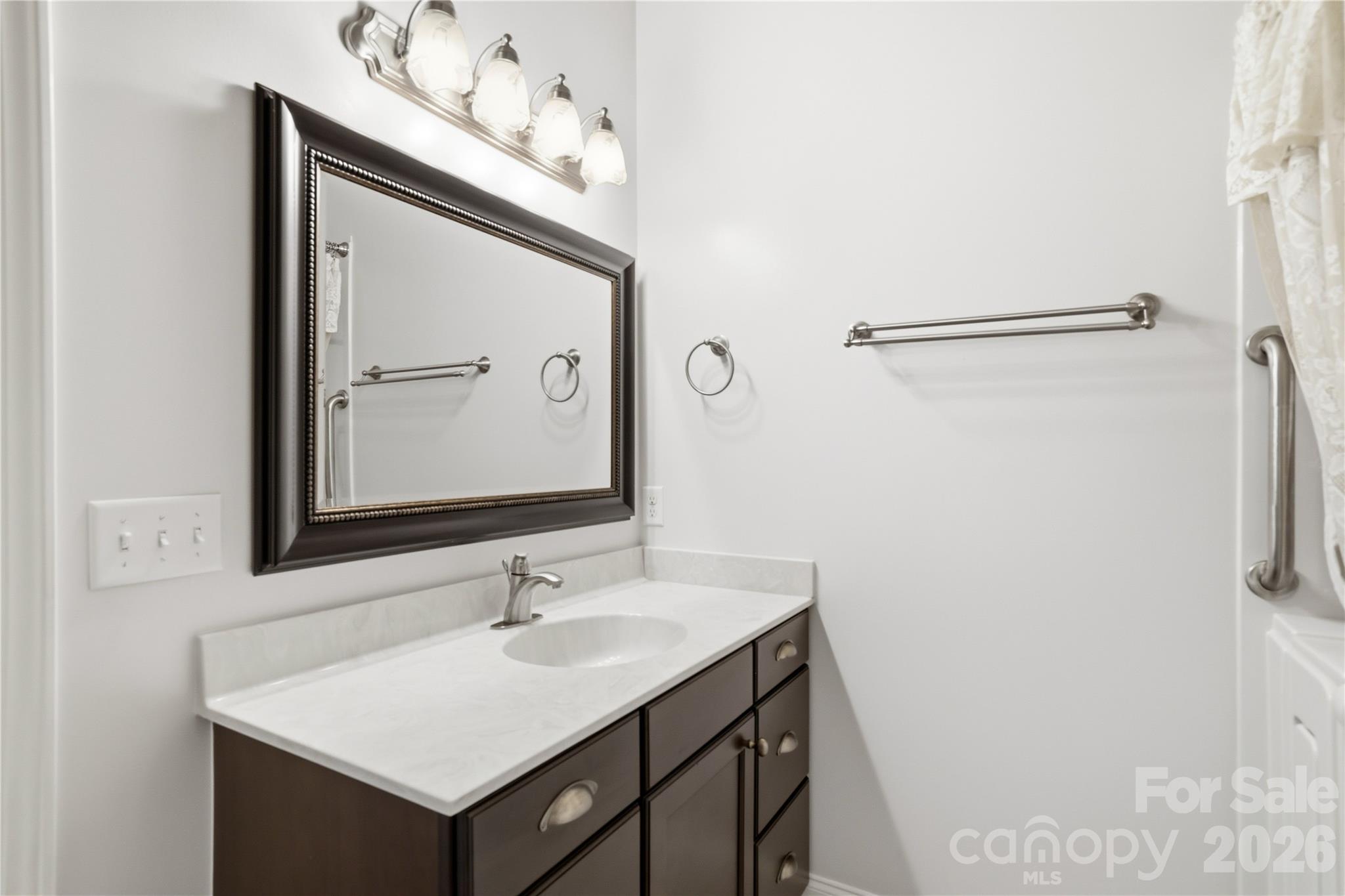 140 Debbie Loop Waynesville NC 28786