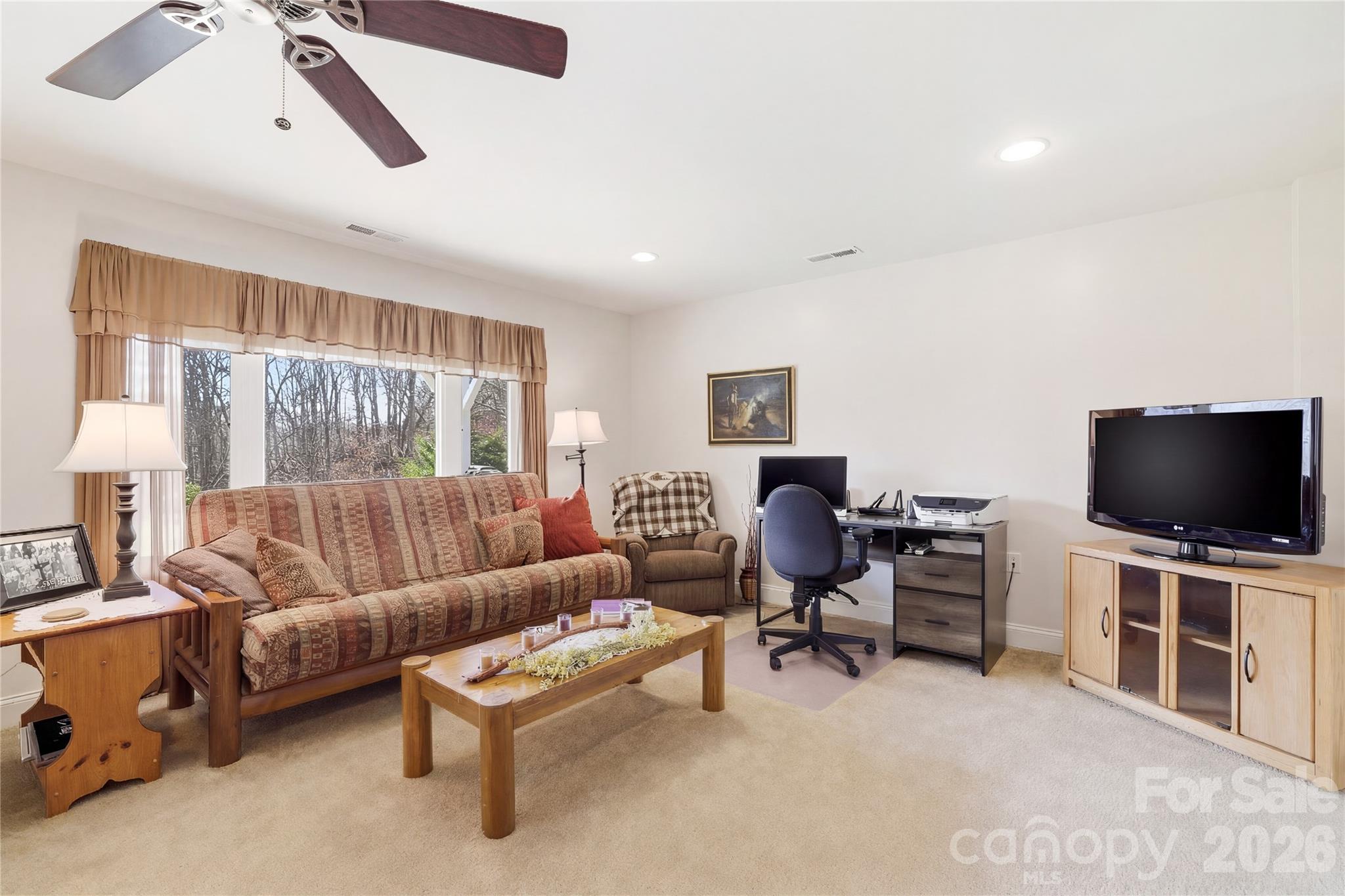 140 Debbie Loop Waynesville NC 28786