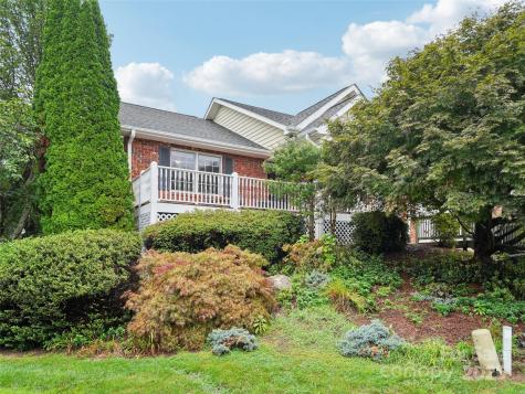 645 High Quarry Road Hendersonville NC 28791