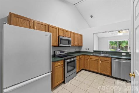 8455 Angwin Place Charlotte NC 28262