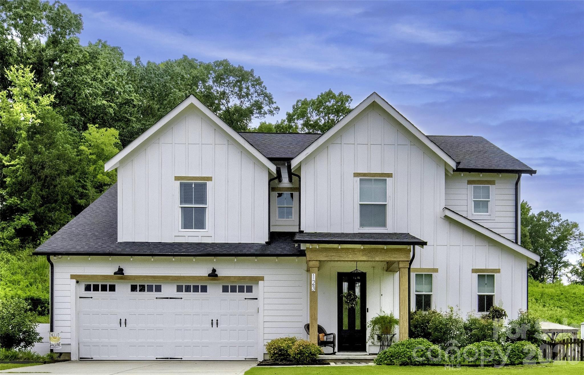 123 Country Lake Drive Mooresville NC 28115
