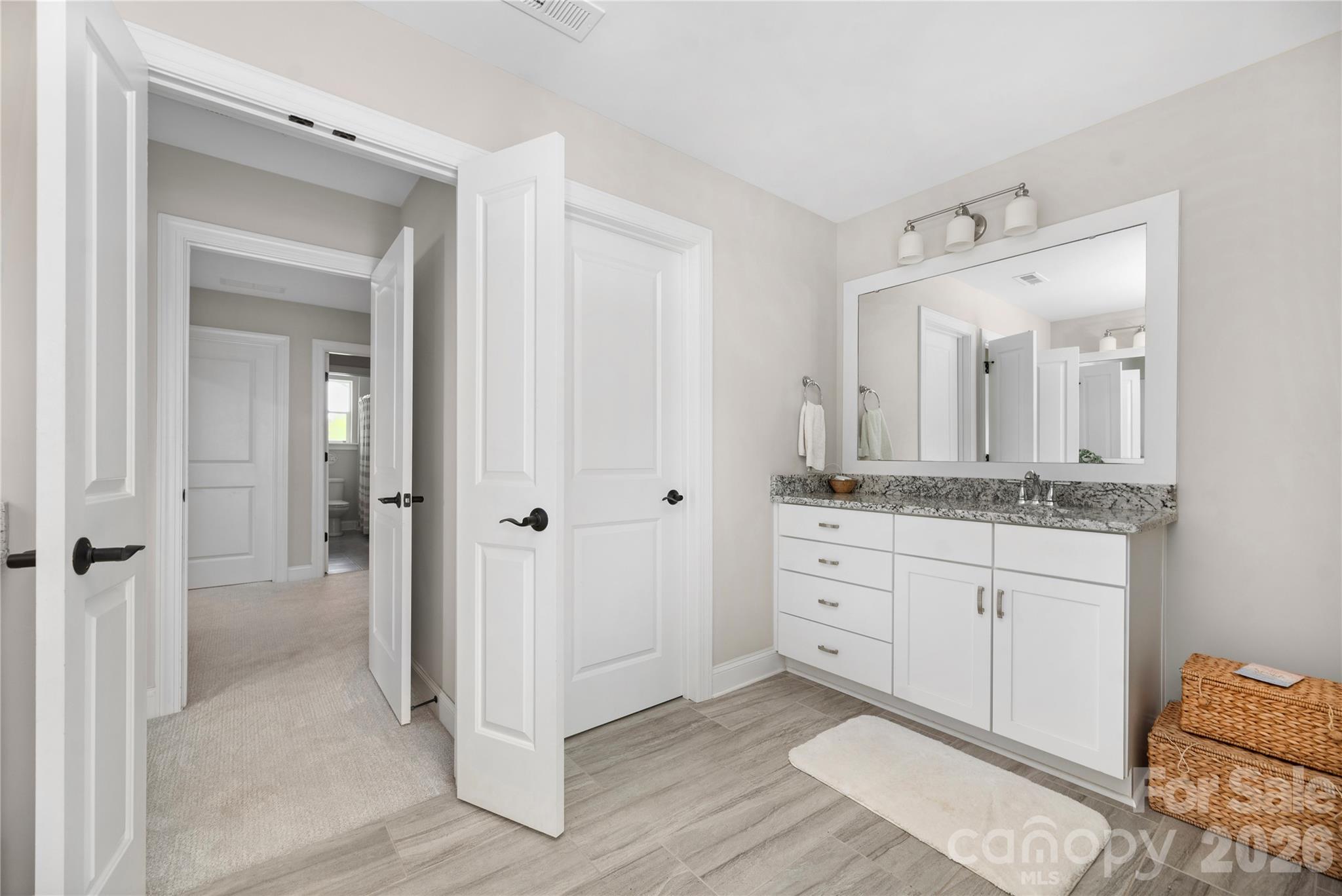 123 Country Lake Drive Mooresville NC 28115