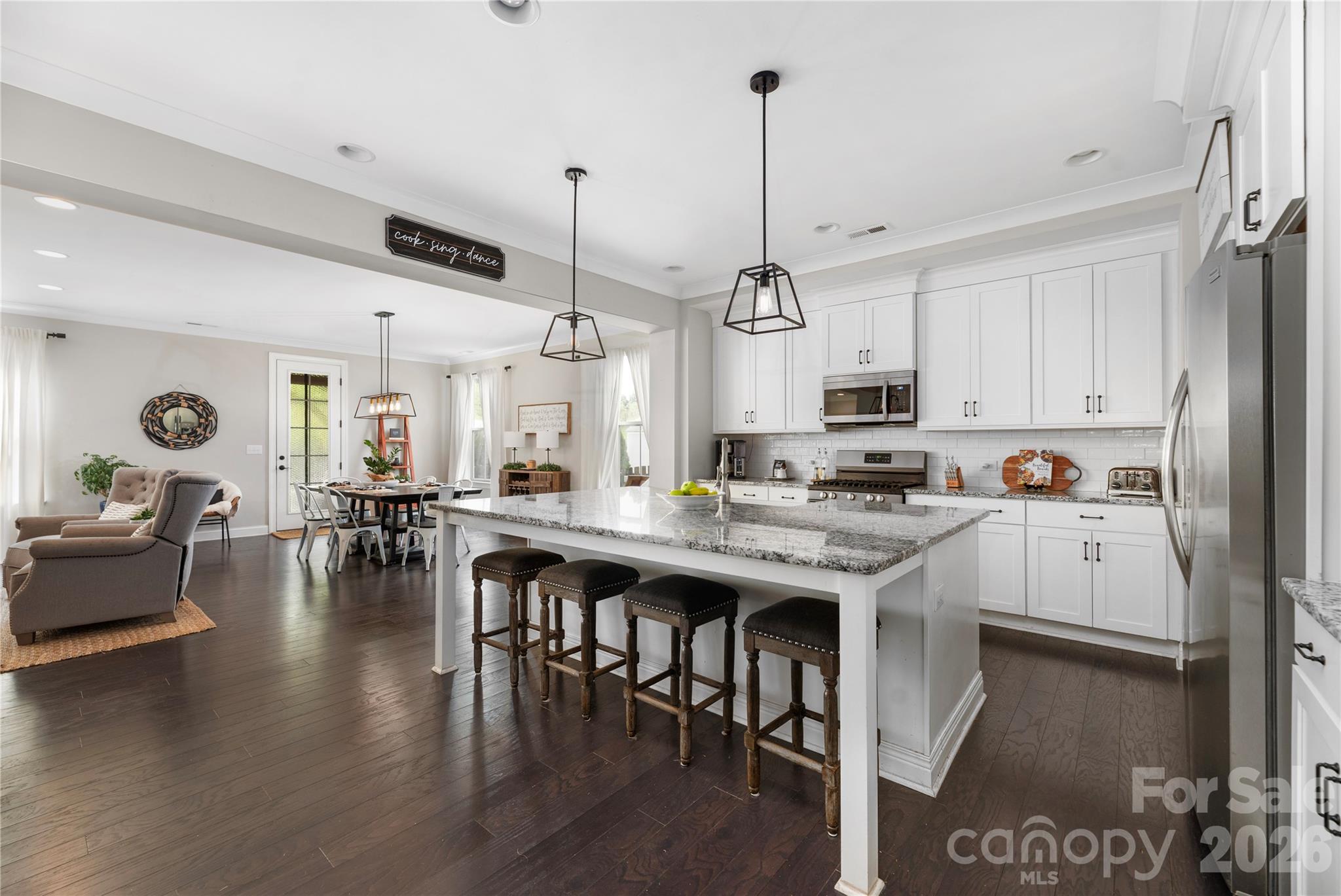 123 Country Lake Drive Mooresville NC 28115