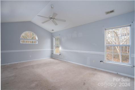 15006 Strathmoor Drive Charlotte NC 28277